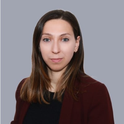 Maya Tryfona